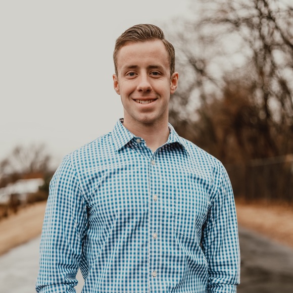 Meet your Posher, Andrew - Picture 1 of 1